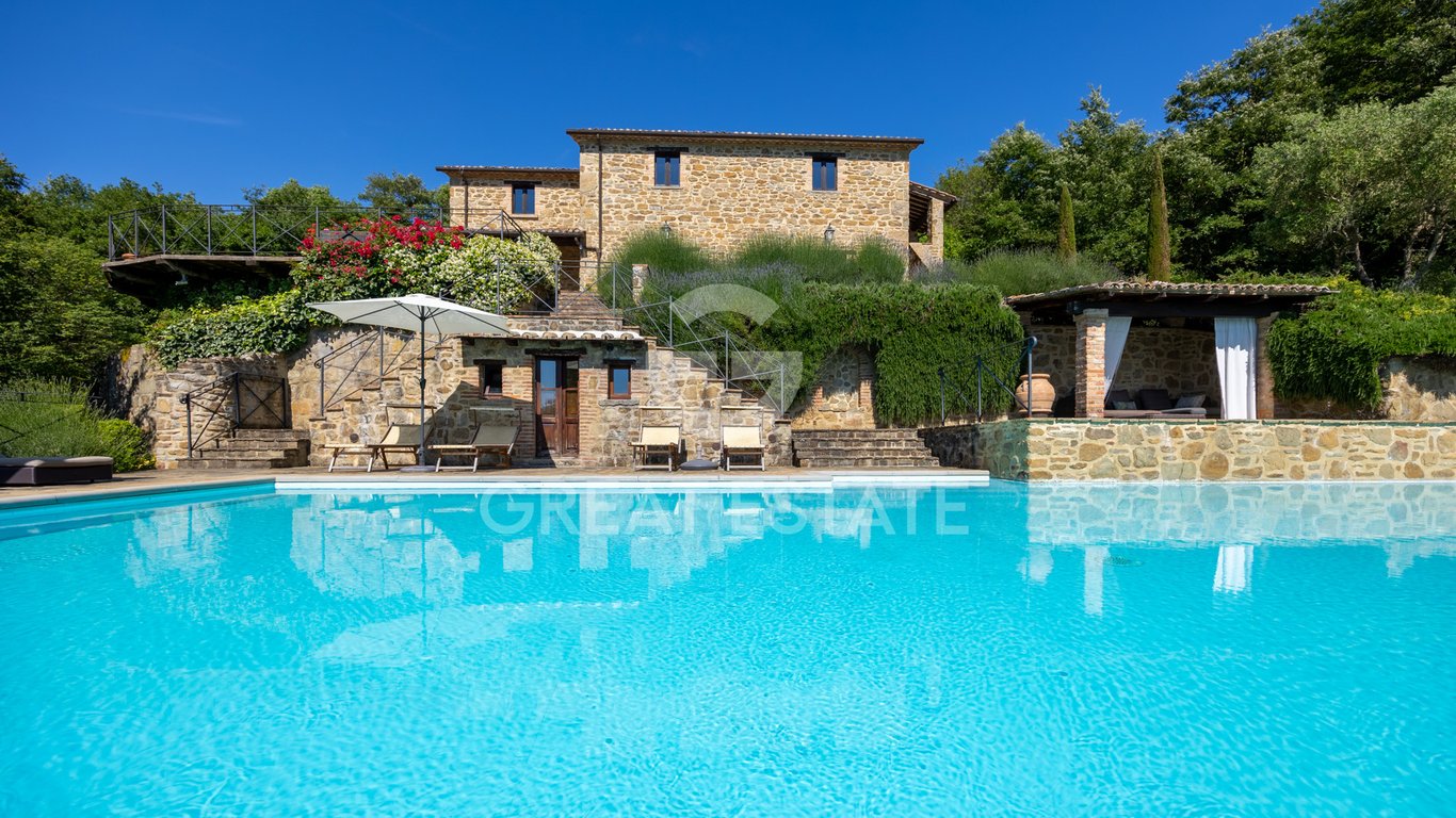 House in Castiglion Fiorentino - Image 3