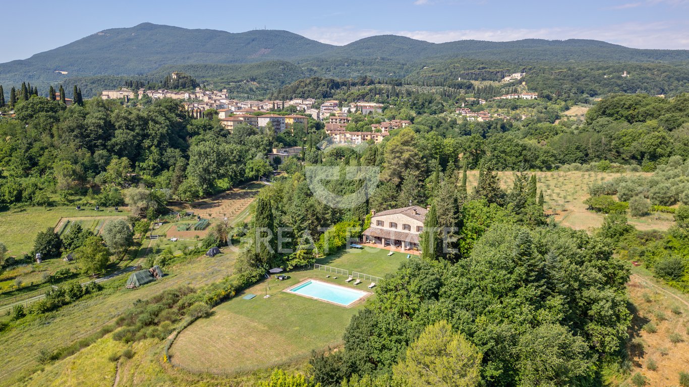 House in Cetona - Image 2