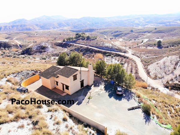 Villa in Puerto Lumbreras - view 1