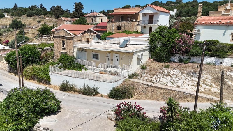 Villa in Kaina - view 1