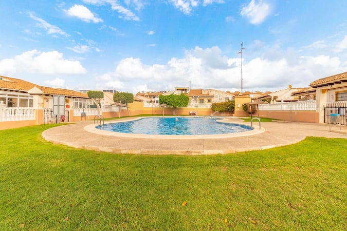 Apartment in Cabo Roig - view 1