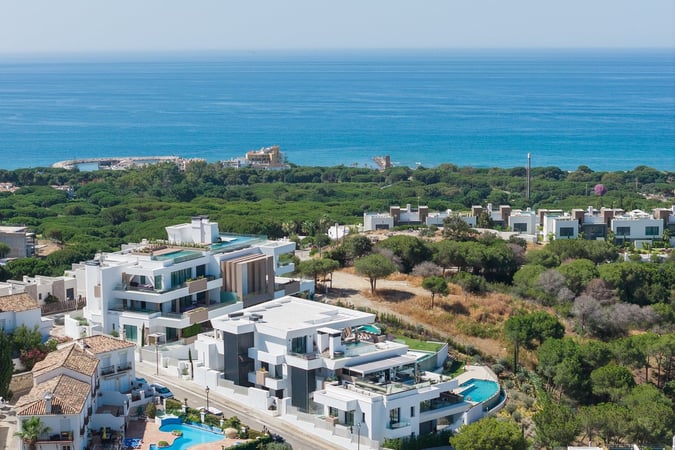 Apartment in Marbella - view 1