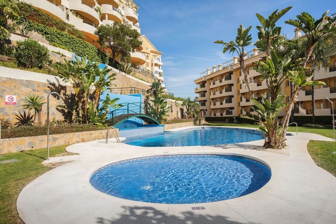 Apartment in Nueva Andalucia - view 1