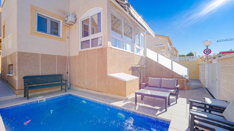 House in Residencia los Altos - view 1