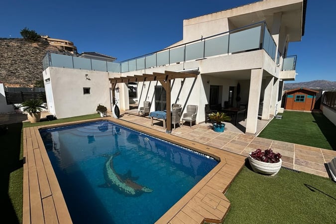 House in Cox - view 1