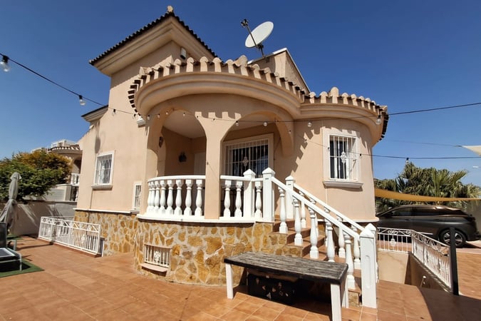House in Ciudad Quesada - view 1