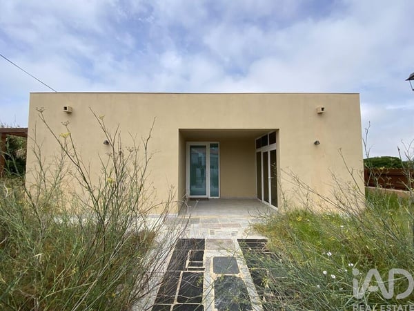 House in Sagres - view 1