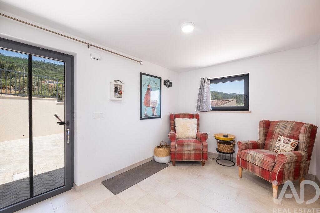 House in Penela - Image 2