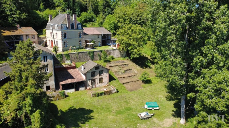 House in Val-d'Oire-et-Gartempe - view 1