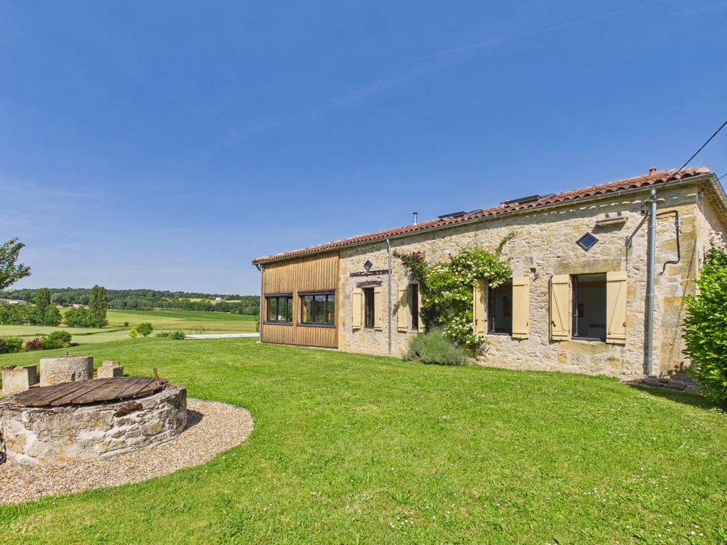 House in Duras