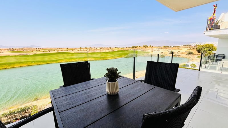 Apartment in Pareton - view 1