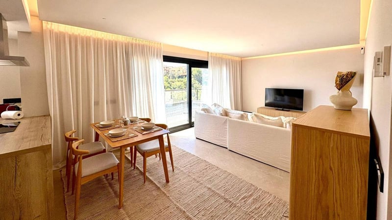 Apartment in Nueva Andalucia - view 1