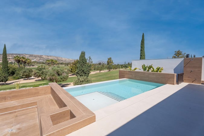 Villa in Algorfa - view 1