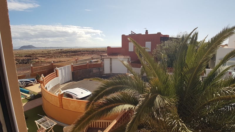 House in Corralejo - view 1