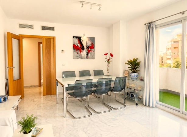 Apartment in San Francisco - view 1