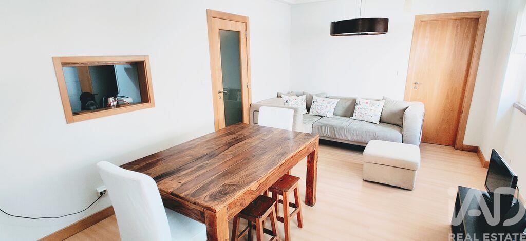 Apartment in Lisbon - Image 2