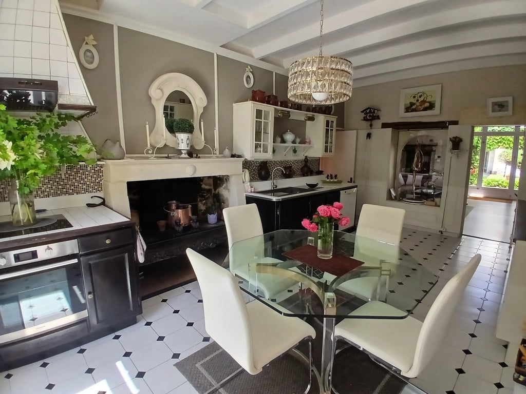 House in Matha - Image 3