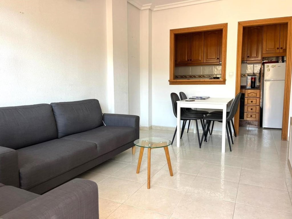 House in Torrevieja - Image 3