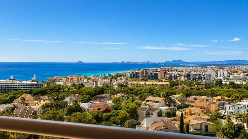 Apartment in Dehesa de Campoamor - view 1