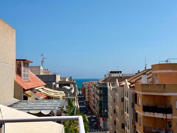 Penthouse in Torrevieja - view 1