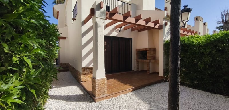 House in Algorfa - view 1