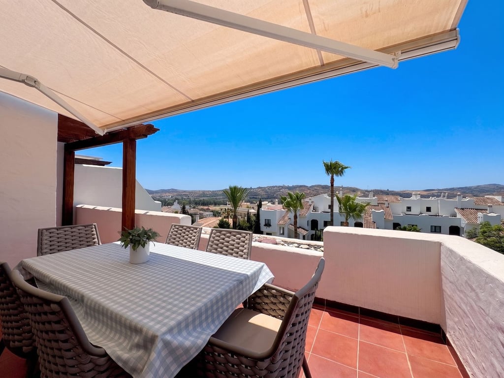 Apartment in Mijas Costa - Image 3