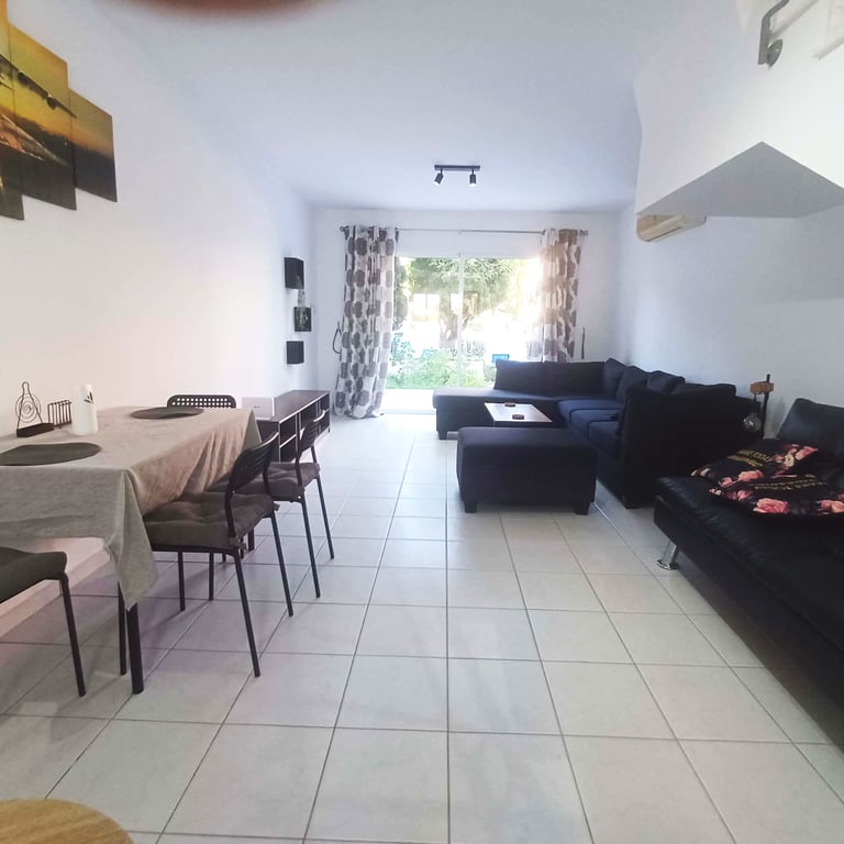 House in Anarita - Image 3