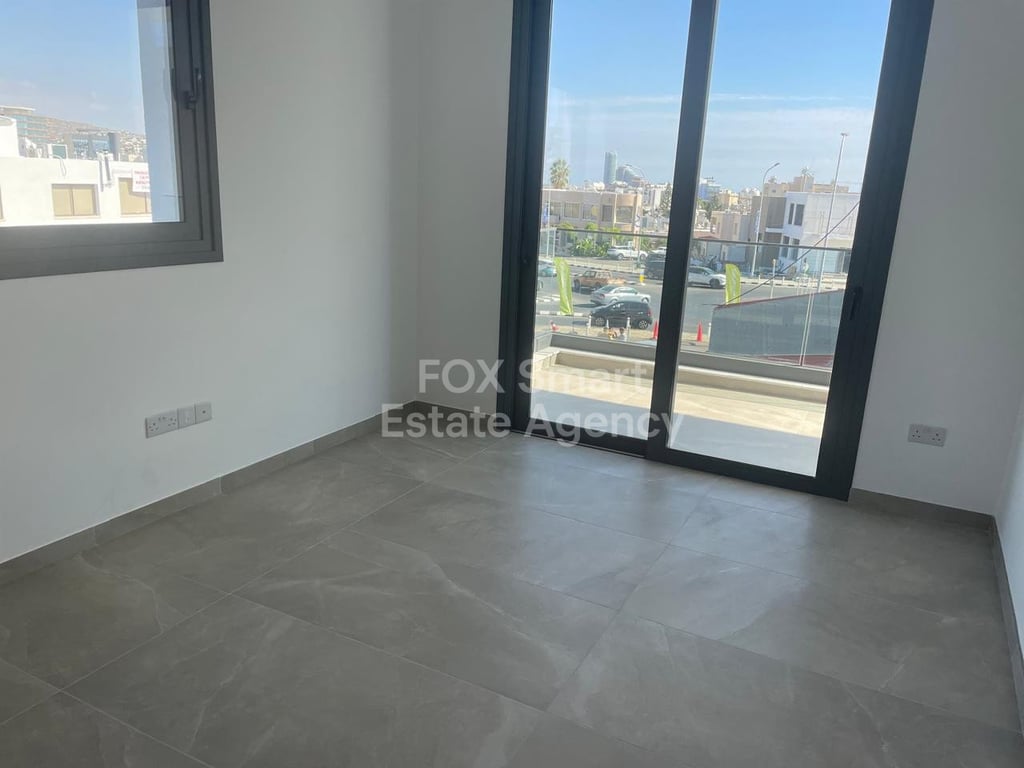 Apartment in Germasogeia River - Image 2