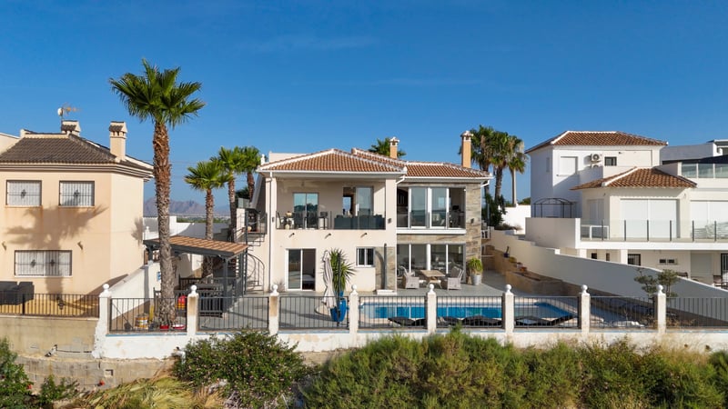 House in Rojales - view 1