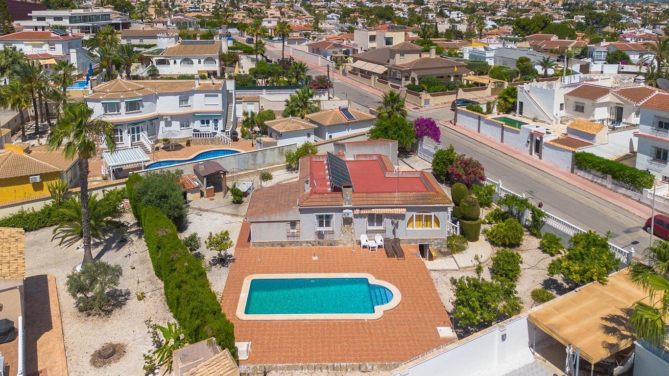 House in Ciudad Quesada - Image 3