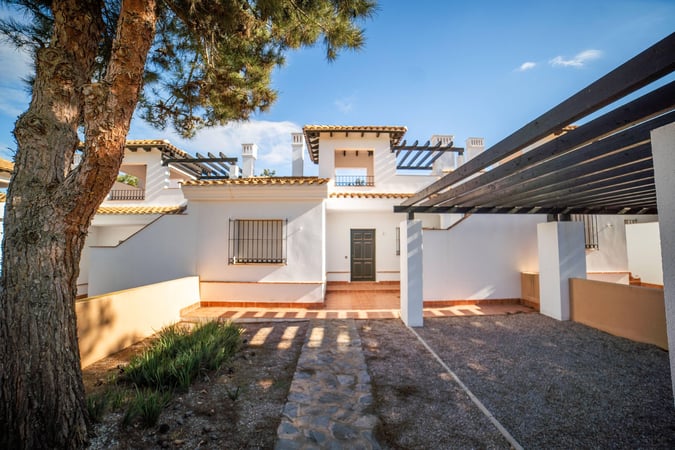 House in Fuentealamo - view 1