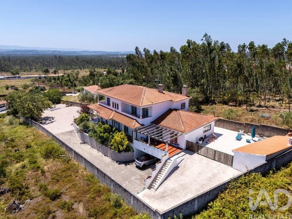 House in Martinganca - view 1
