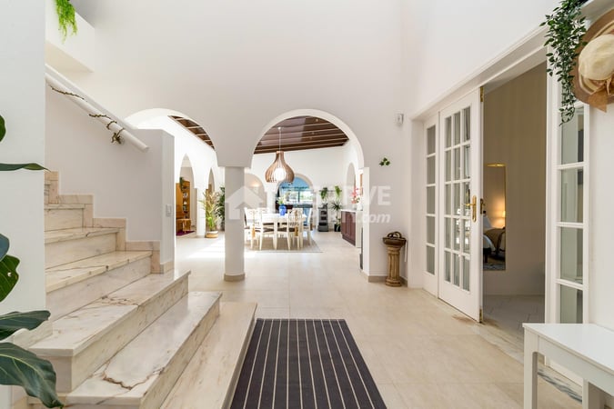 Villa in Vilamoura - view 1