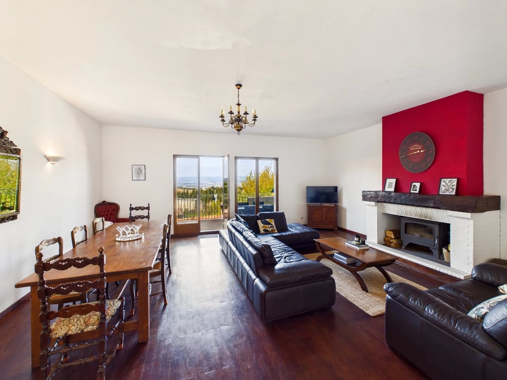 House in Montreal - Image 2