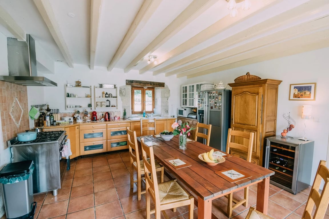 House in Beauville - Image 3