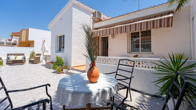 Apartment in Rojales - view 1