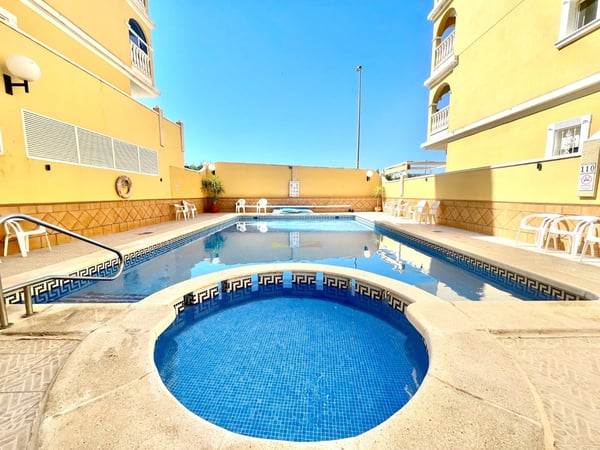 Apartment in Algorfa - view 1