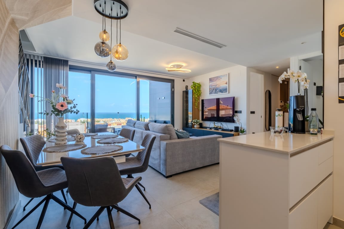 Penthouse in Guardamar del Segura - Image 2