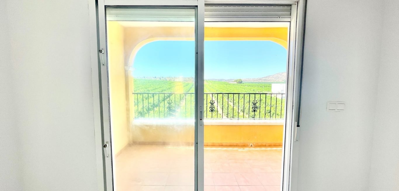 Apartment in Algorfa - Image 3