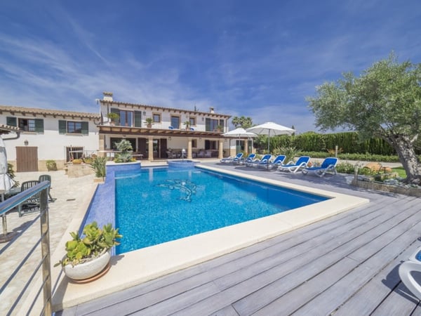 Farm, Ranch or Equestrian in Pollenca - view 1