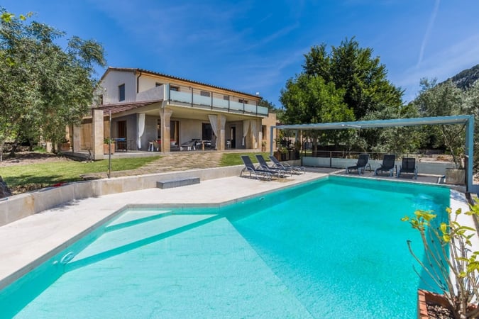 Farm, Ranch or Equestrian in Pollenca - view 1