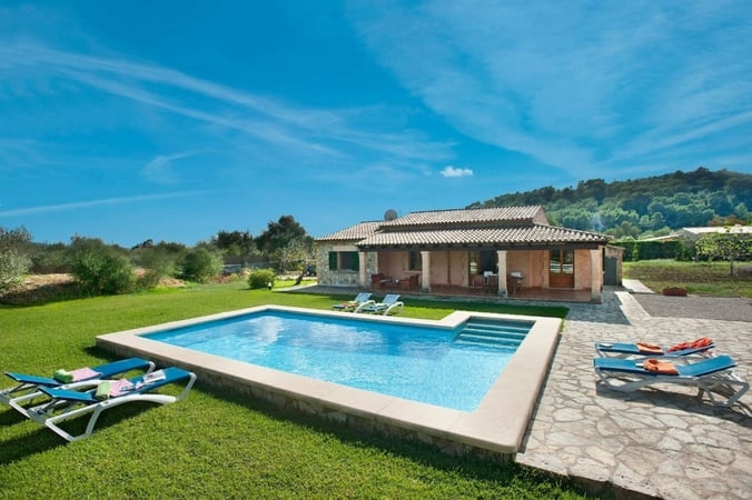 Farm, Ranch or Equestrian in Pollenca - view 1