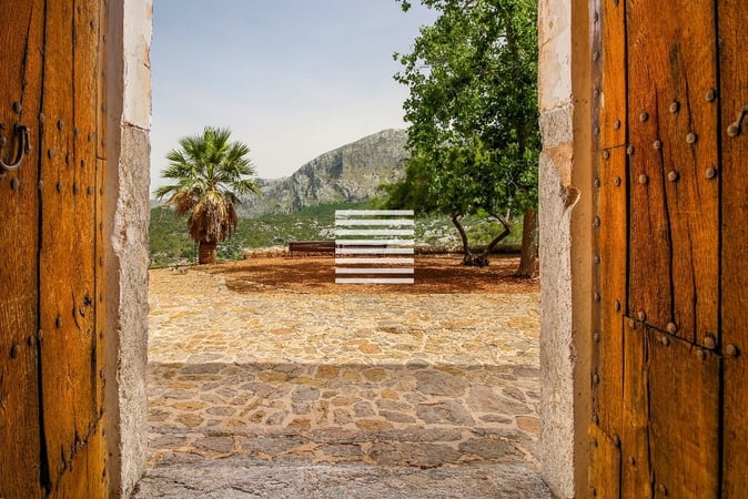 Farm, Ranch or Equestrian in Escorca - view 1