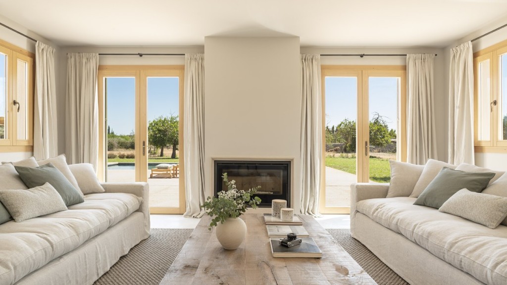 Farm, Ranch or Equestrian in Pollenca - Image 3