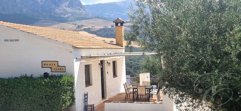 Villa in Riogordo - view 1