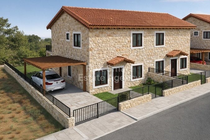 House in Souni - view 1
