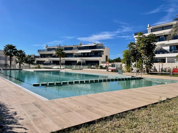 Apartment in Finestrat - view 1