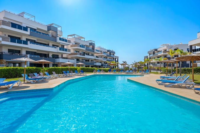 Apartment in Playa Flamenca - view 1
