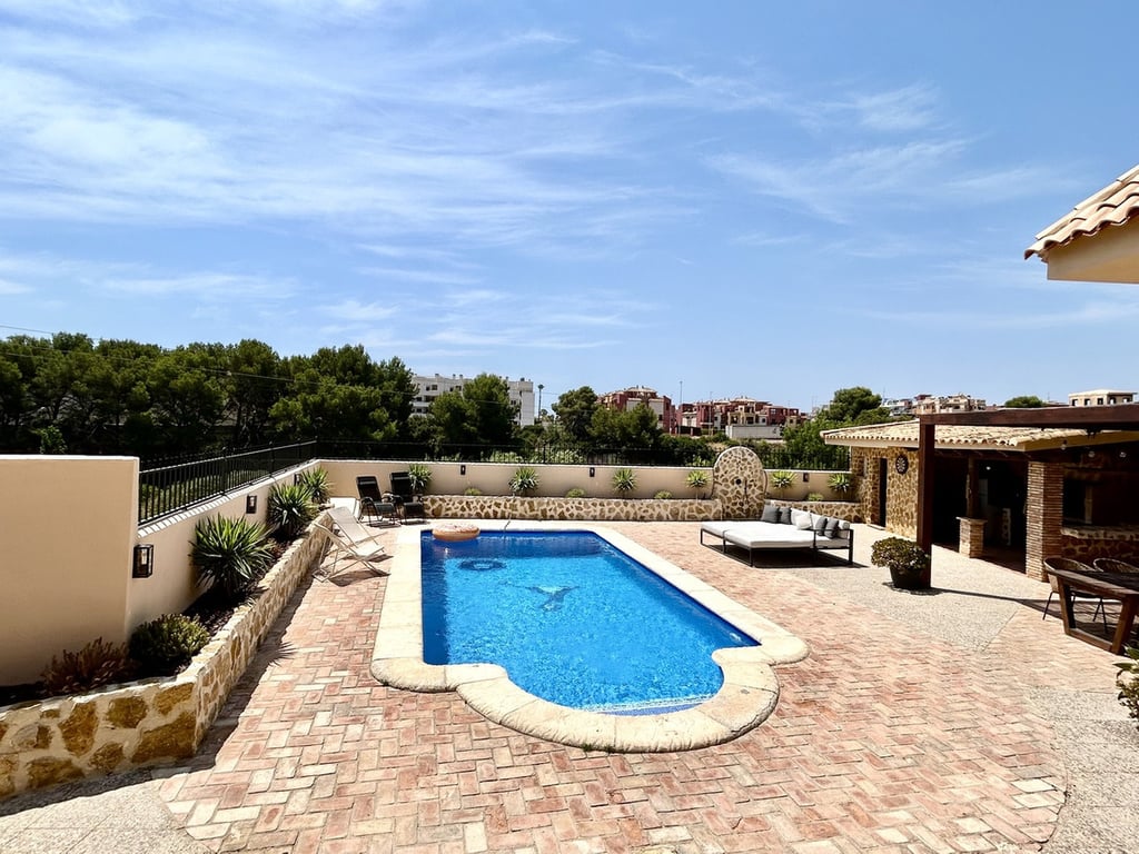 Villa in La Zenia - Image 2