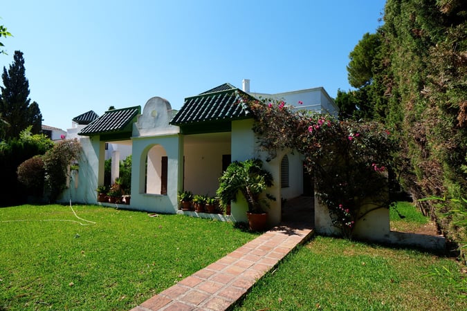 Villa in Marbella - view 1